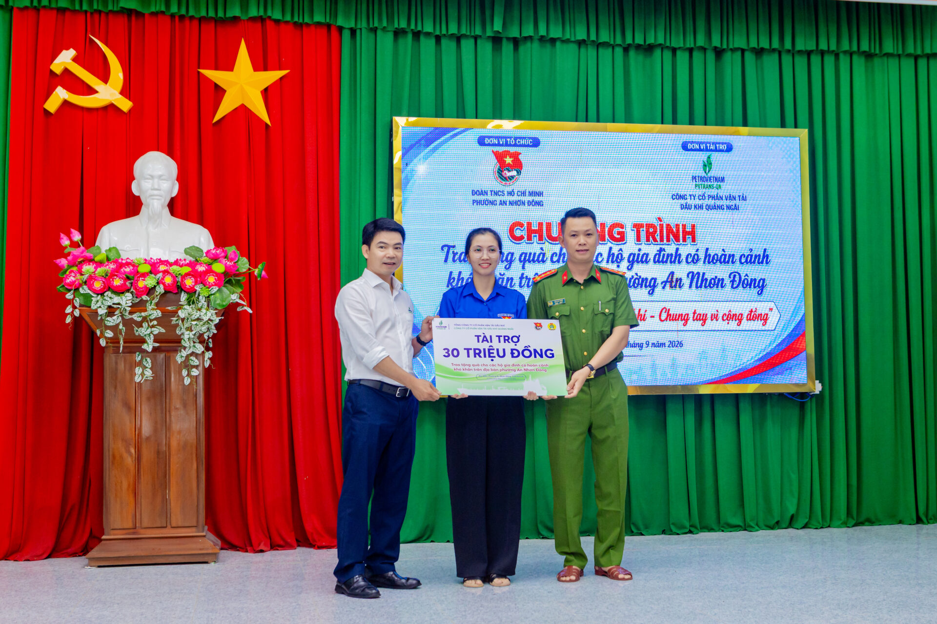 PVTrans Quảng Ngãi tổ chức thành công Hội nghị sơ kết hoạt động SXKD 6 tháng đầu năm 2026 kết hợp chương trình Teambuilding và Thiện nguyện