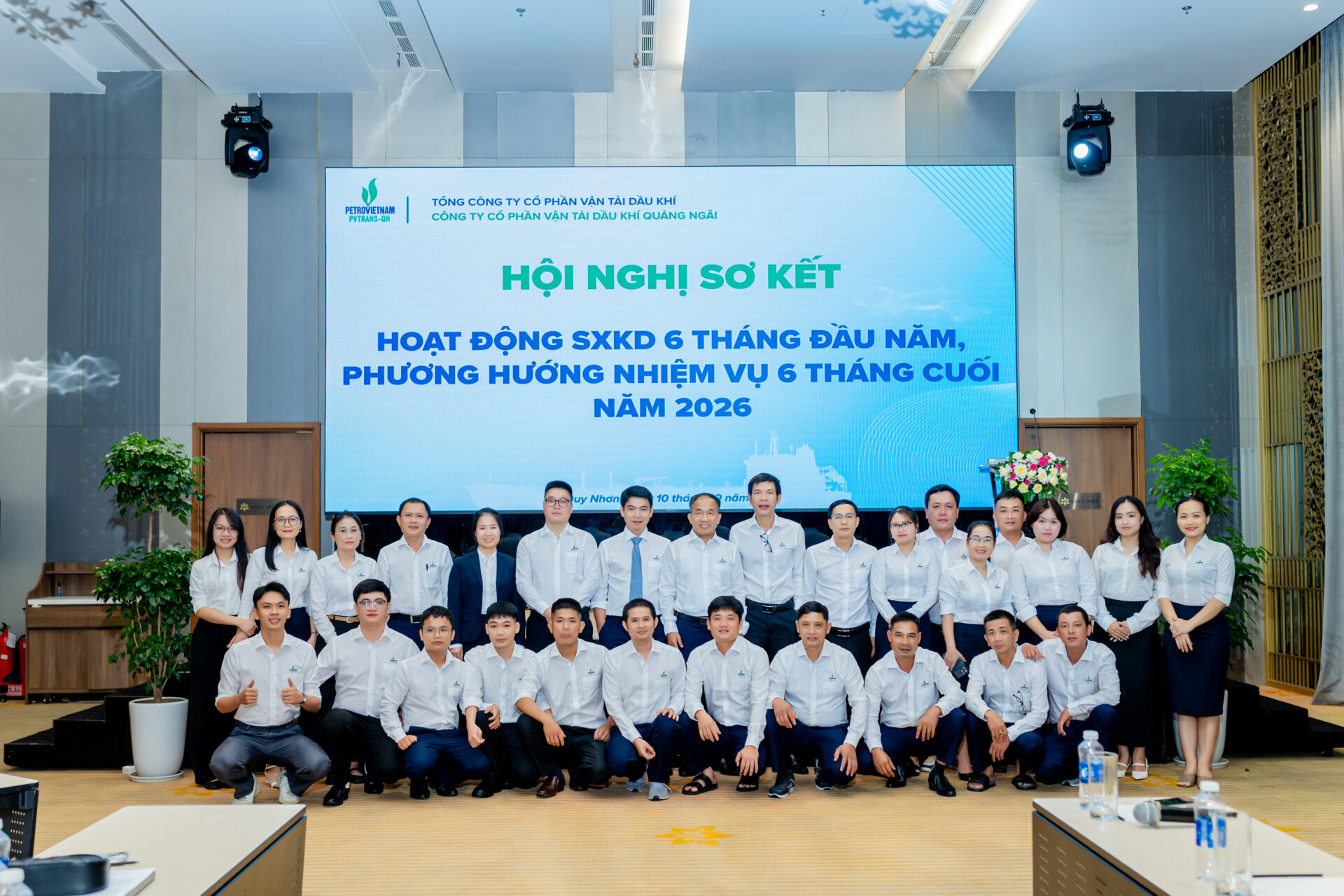 PVTrans Quảng Ngãi tổ chức thành công Hội nghị sơ kết hoạt động SXKD 6 tháng đầu năm 2026 kết hợp chương trình Teambuilding và Thiện nguyện