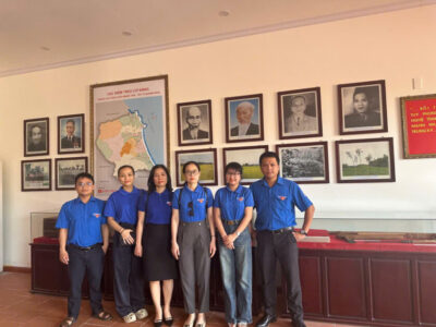 z6457223336833_901bc37226ae22d1bd17747d21c48b25